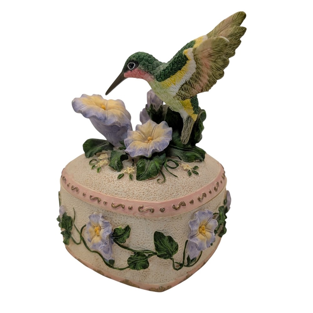 Heritage House Musical Trinket Heart Box Hummingbird Wind Beneath My Wing Works